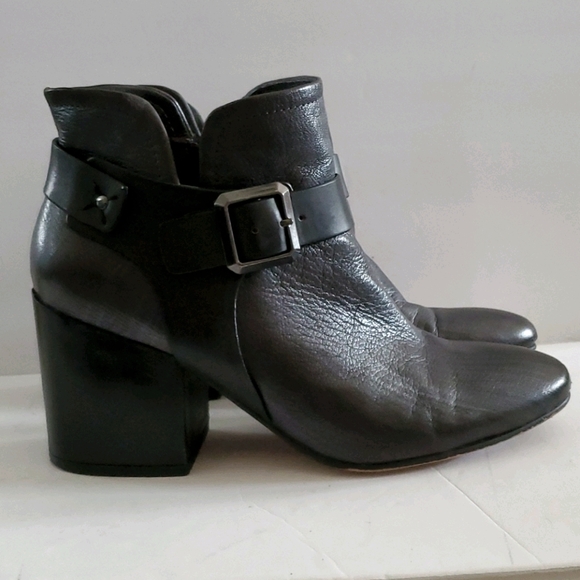 Nakedfeet Leilanik Booties Size 8M